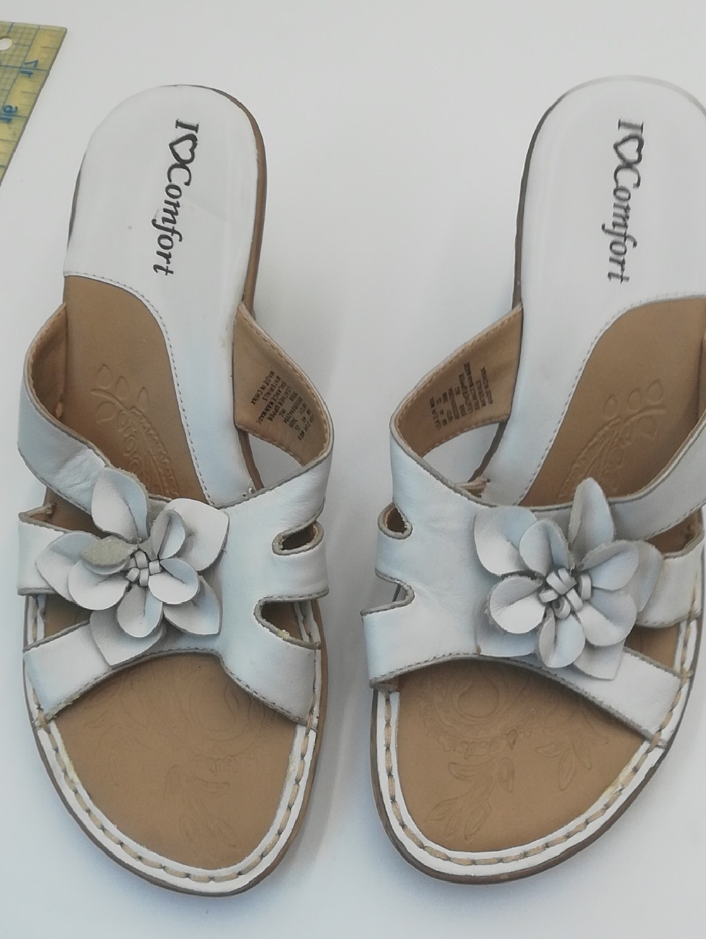 I♥Comfort White Floral Slide Sandals for Women